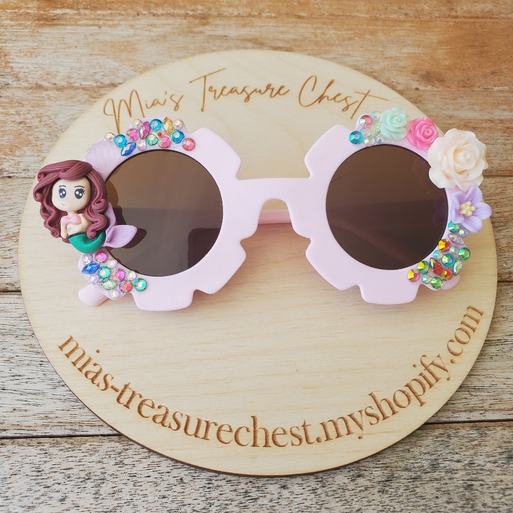 Vibrant Siren Sunnies